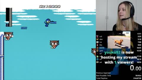 we gun play some megaman 1 #DataFace