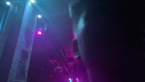 Tyvole ja bych sel hrat valorant