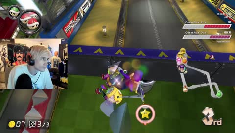 LEGENDARY THROW