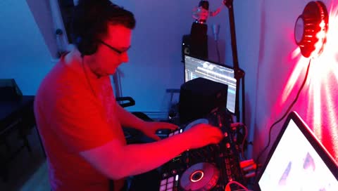 The Tokyo Session: Twitch Edition || Tonight: EDM x Hardstyle