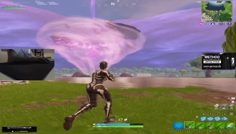 <Method> BACK FROM TWITCHCON //@NoizeehRuns