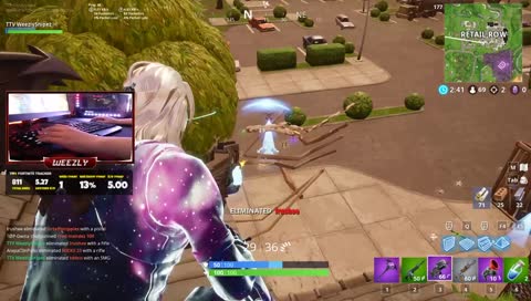 800+ WINS 5.2 K/D chillin in Solos