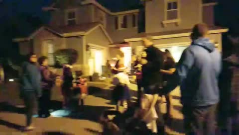 holloween walk with the kids