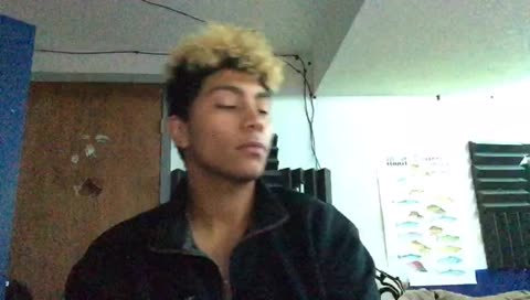 Twitch.tv/w2b_ares come chill 