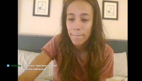 SECOND STREAM EVER! I feel like singing.... and chatting(:
 maybe you can help me set up so I can stream League <3 regardless, whats up !?