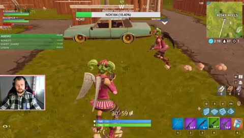 Gaming med BessieKGB! Vi må være MUSESTILLE!!!!! Kom in da vel!