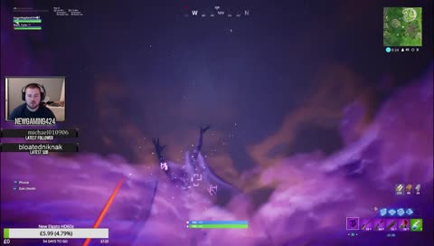 Fortnite Pro does cool tricks and stuff (PS4)