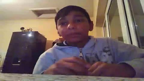 Мобилното поточно предаване на nikitoyt