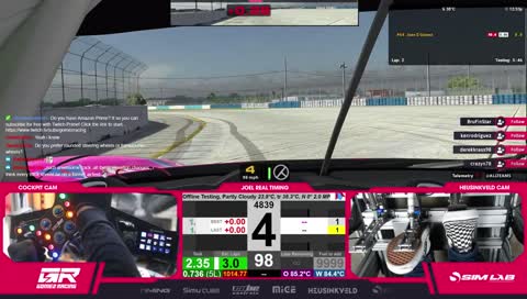 We be racin!