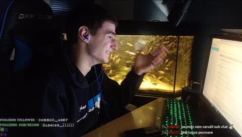 Ze Sumečka je Sumec ! ( ͡° ͜ʖ ͡°) /w chat