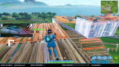 ITS LAGGING DUDE ITS LAGGING