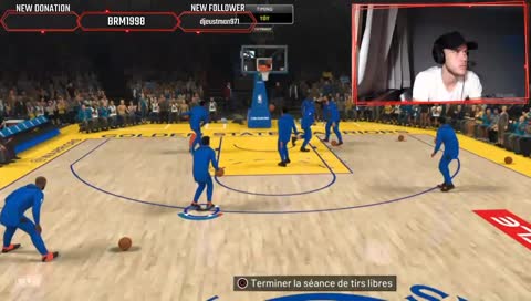 Streamer Valaisan contre le reste du monde! 
Merci pour les 100 Followers! On ne s'arrête pas là! <3 Je vous Kiff <3