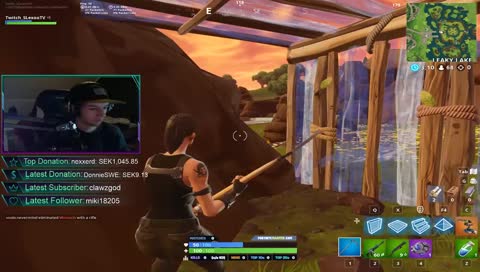 han kommer när anton tar av sig hörlurarna 