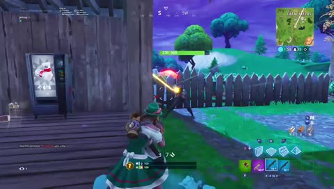 Scavenger pop-up cup - Girl Gamer