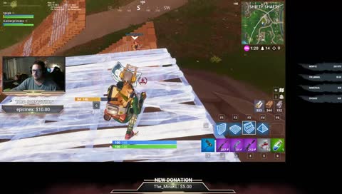 +1 in chat for M9 stained Giveaway tomorrow <3Fortnite Duo's <3