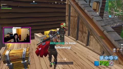 Playing Fortnite with FRANDS // @AmanderzFN