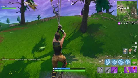 İlk defa fortnite oynuyorumm
