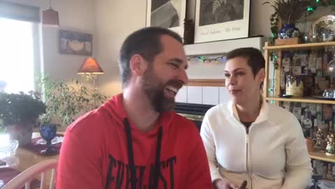 [18]Hanging out in a new city of wonder.