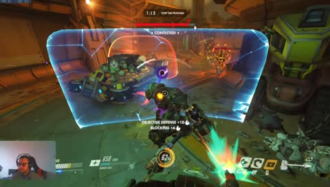 Nemůžu spát tak zkouším dárek z blizzconu....... až se někdo vzbudí tak dám třeba Overwatch 