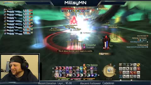 Lalafell seeking friends :D