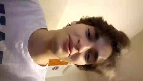 Tall Gamer boy is epic!