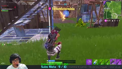 UwU intensifies | con exterminia multitwitch | IG: sacarban_