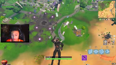 IM BACK EVERYONE! | F4F | Playing with Viewers