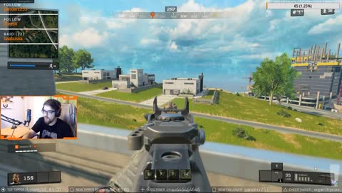 {:Sundae Glitch in the matrix:} | !twitter | !twitchprime | !commands | !winterbits |