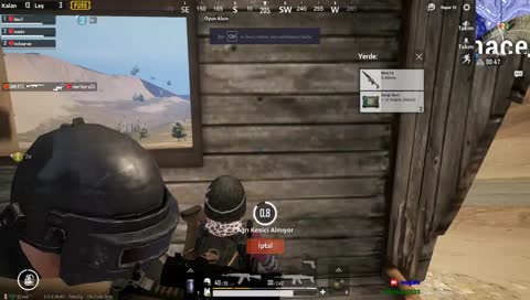 Biz Bize Takılıyoruz