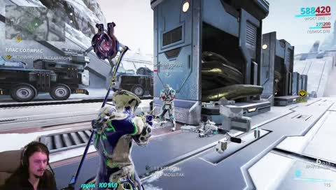 Полночный парад сотни зрителей!