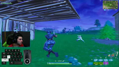 PATIOS!? !sr Entra no te resistas!  - {Follows 844/1000} - -  #MejorandoADiario.- día 200
