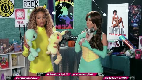 Cyber Monday with Pikachu & Squirtle! Don’t PIKA at your PRESENTS! ⚡😍💻