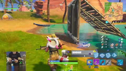 FORTNITE FRENZY // Roll with the Punches! w/Pigeons420
