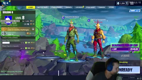 Hotel booked Twitchcon 2019 - Chilling - @Brekk1e