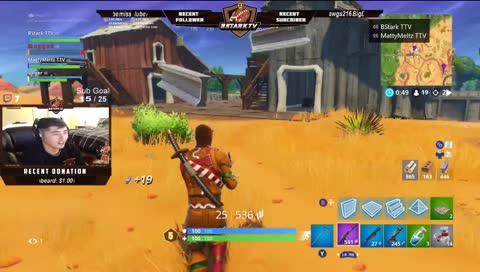 XBOX l Friday Fortnite l !Join !Discord l New Full Time Streamer