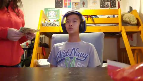 aaronz_world's mobile stream