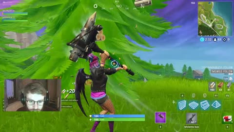 ICI, DEUX BAMBIS ! (!prime)