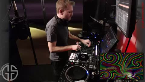 🍤 SNME 🍤 | 💥 A little techno? 💥Saturday Night's Main Event 