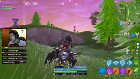 Ganda PLAY , parecia o ninja