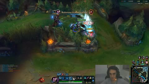 NO SE JUGAR AL VIDEOJUEGO PERO LO INTENTO UwU