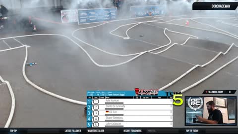 Holiday Brawl Round 6, Clause Out!