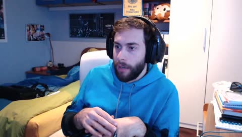 NUOVO MESE NUOVO PREMIO??? š !sub
