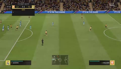 XBOX ONE X SUB RAFFLE 198/300 Fifa 19 THSR King Lynny