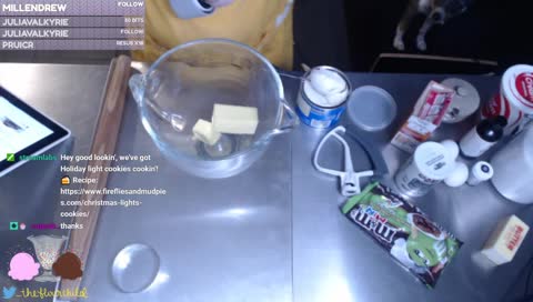 We're baking Christmas Light Cookies!