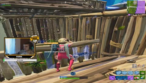 [CrazyCrew] Matando a pies planos