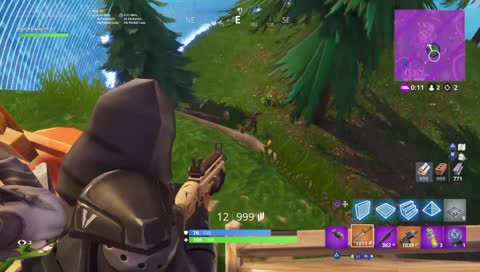 Bruce turns into the hulk 