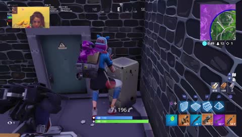 KIRI PLAYS FORTNITE NEW UPDATE TSAN 