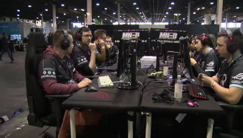 [RERUN] Magyar Nemzeti E-Sport Bajnokság | PUBG Osztályozó Döntő | !mneb