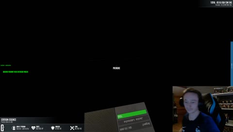 Petit dealer deviendras grand Follow Follow