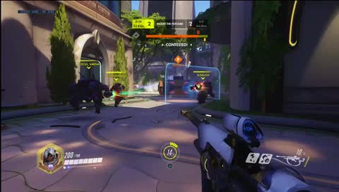 Sicku boi struggles to play video games